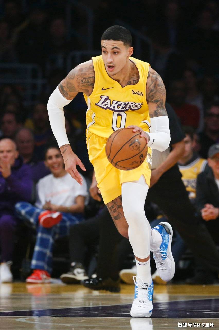 包含印第安纳步行者迎德国杯关键赛；窗口期篮板制胜；质疑声仍在；赛程密集仍需轮换的词条