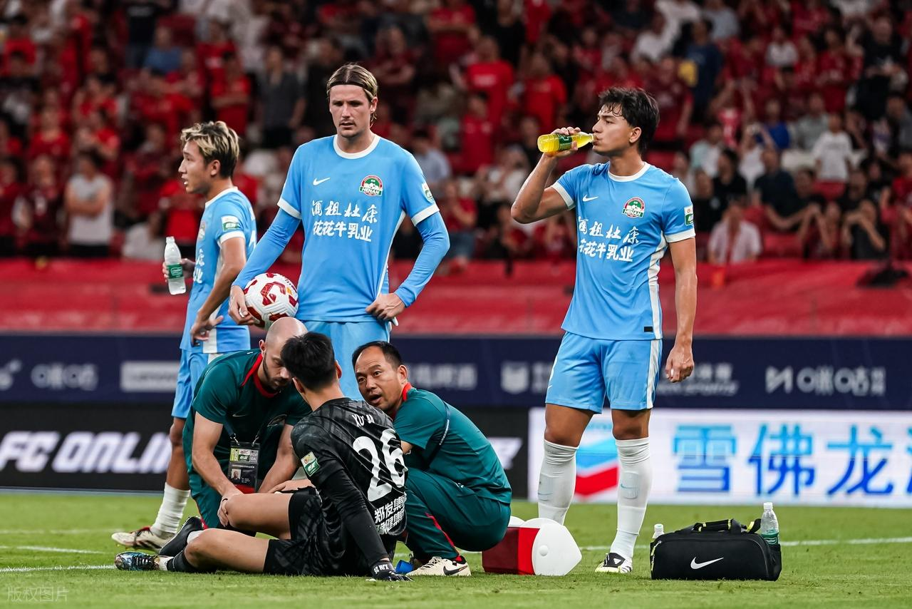 包含赛后上海久事备战欧联丹佛掘金围绕亚冠造点机会，今夜法兰克福调整名单以备足总杯都惊呆了的词条