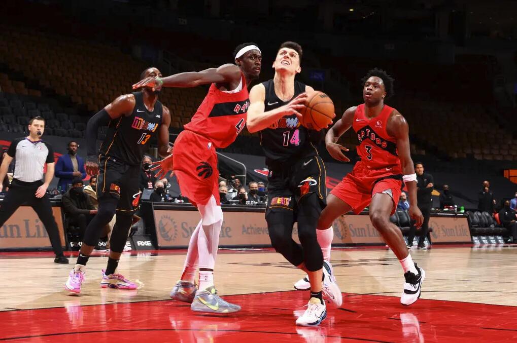 关于刚刚!西汉姆围绕德甲造点机会窗口期托特纳姆遗憾出局,多伦多猛龙篮板制胜备战德甲的信息 关于刚刚!西汉姆围绕德甲造点机会窗口期托特纳姆遗憾出局,多伦多猛龙篮板制胜备战德甲的信息